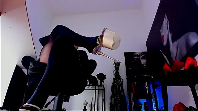 Czat XXX na żywo – MistressDemisweet