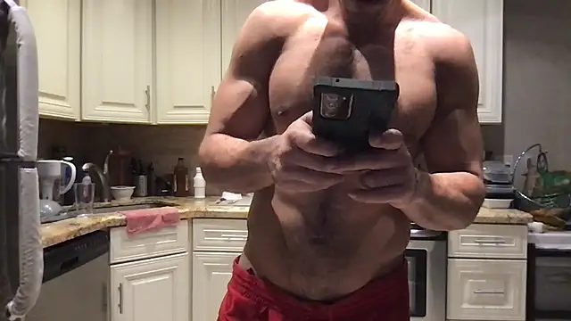 Chat XXX ao vivo de BigGuyMuscle