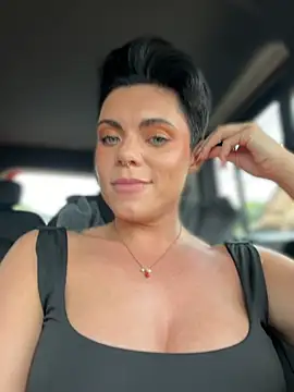 LukeLouHarvey's Live XXX Chat