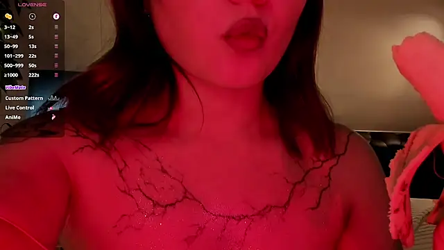 Chat XXX en directo de Dark_Moni