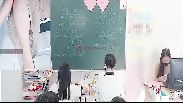 _Math_ Live XXX-Chat