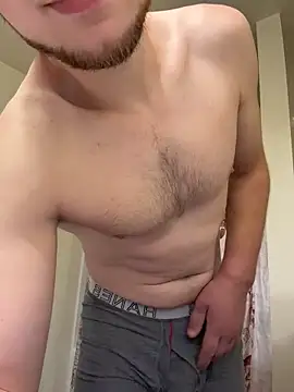 Bad_Boy69_MattZZZ Adlı Modelin Canlı XXX Sohbeti