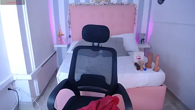 Lunna_boobs' Live XXX Chat