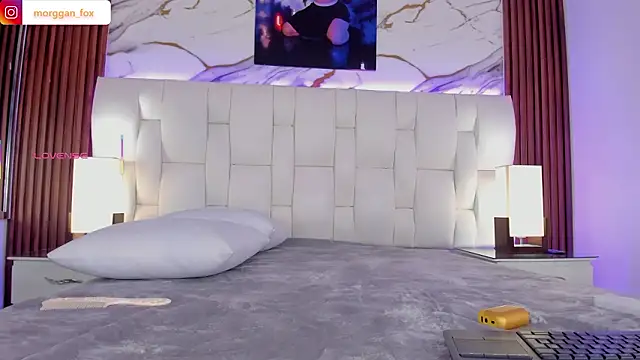 Morggan_Fox_ Live XXX-Chat