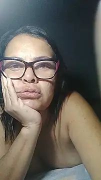 Xoticxenaxn Live XXX chat