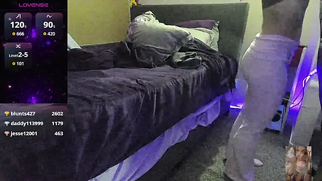 Blondiewithanass' Live XXX Chat