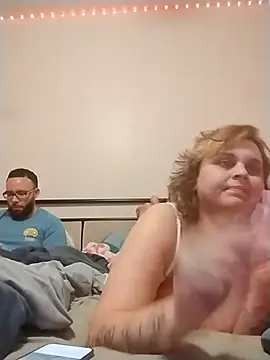 lyshaa Chat XXX live