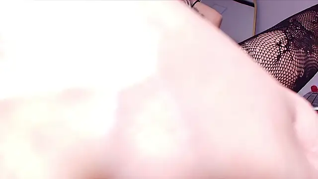 _linda_milk_'s Live XXX Chat