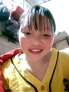 Minkine022's Live XXX Chat