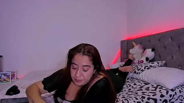 naive_natty10n Live XXX chat