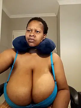 bustylisa1983 Live XXX-chat