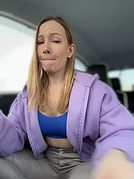 Онлайн чат XXX LavenderHot