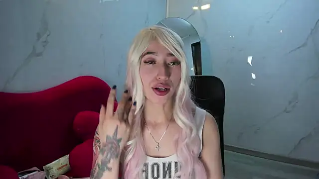 LilithCooperr_ 现场XXX聊天