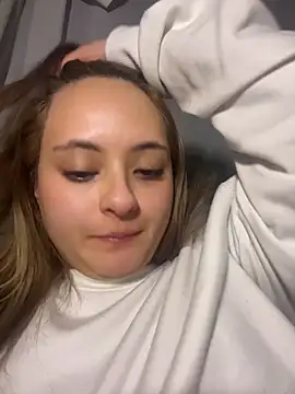 Lilaa2305's Live XXX Chat