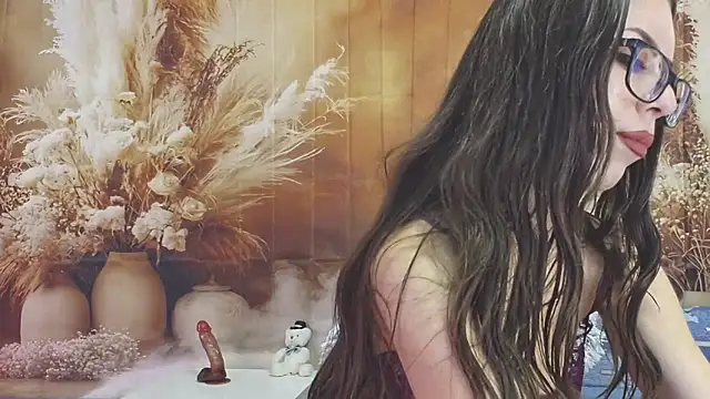 EmaLowe Live XXX-chat