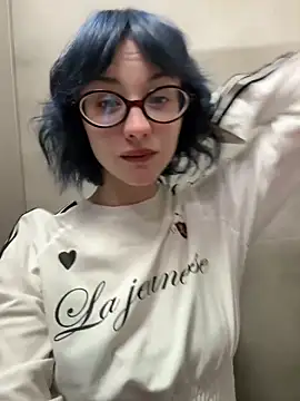 دردشة Only_April الجنسية المباشرة