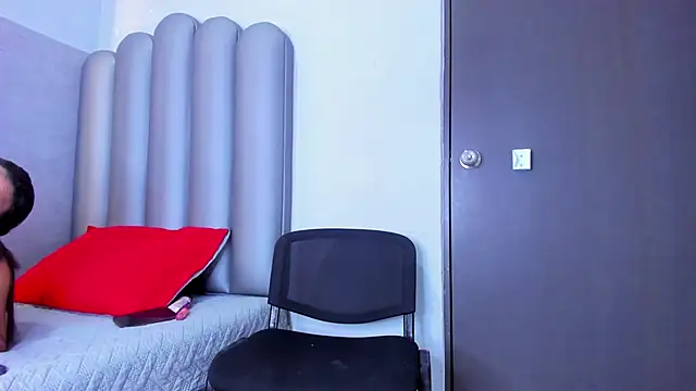 Ashley-03: διαδικτυακό σόου στην κάμερα