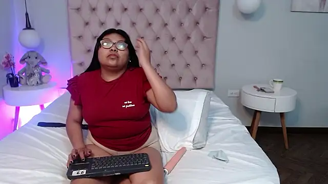 دردشة Kiri_Black_ الجنسية المباشرة