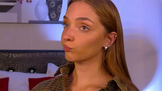 VirginieCruz élő XXX-chatje