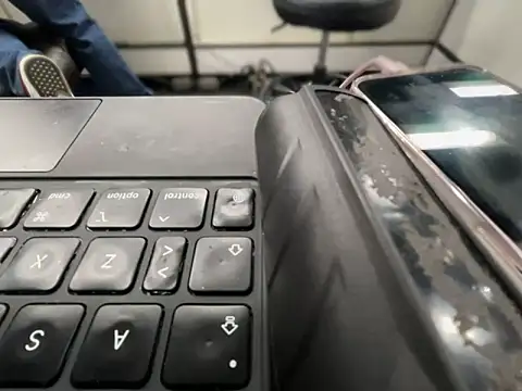 RawRyder8 即時 XXX 聊天