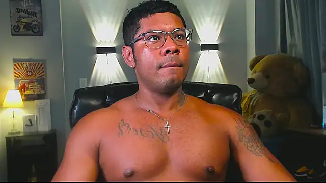 Webkamerová show LEONHDZ