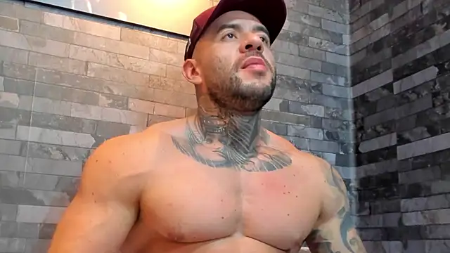 BruceDallas: απευθείας συνομιλία ΧΧΧ