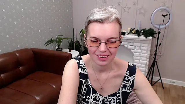 Онлайн чат XXX Cutie_Erikaa1