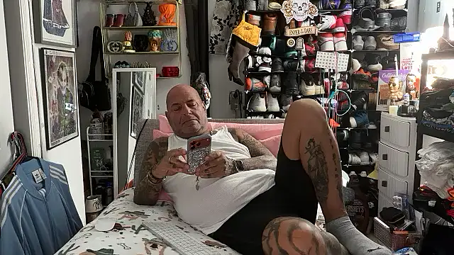 عرض كام lovetatts64