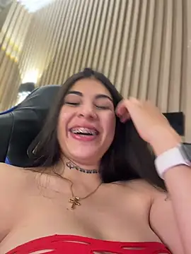 Chatroom XXX en direct de Sarasanders_4