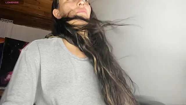 mariecam420 现场XXX聊天