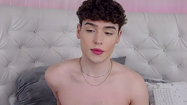 RobbyCharming élő XXX-chatje