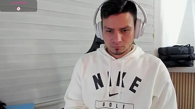 Rick_Adams – Kamerová šou