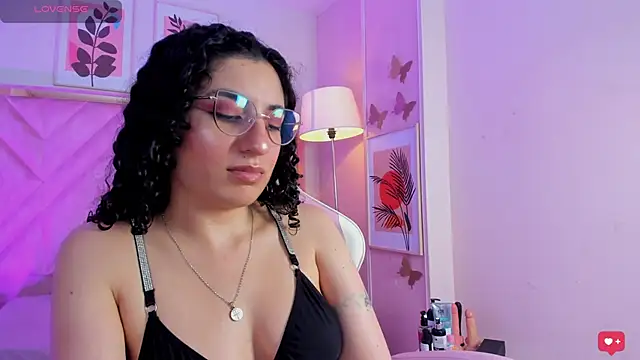 DemiJones_ – Naživo XXX chat