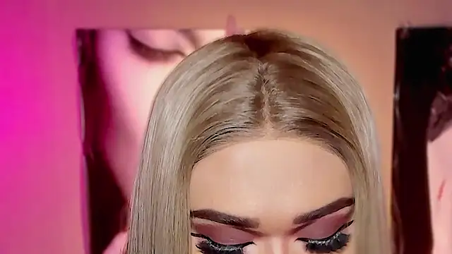 دردشة BelindaLove الجنسية المباشرة