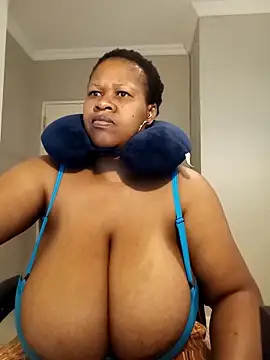 bustylisa1983 Live XXX Chat