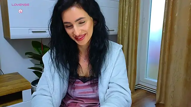 YourDesiree_ – Live XXX-chat