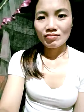 ngan-cute Live XXX-Chat