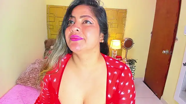 Julia_Haye 现场XXX聊天