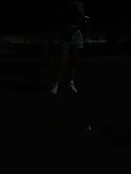 LuciaMoretti_: απευθείας συνομιλία ΧΧΧ