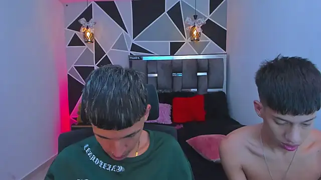 Juan_Nd_Steven: απευθείας συνομιλία ΧΧΧ