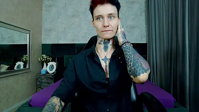 KennyXSX Adlı Modelin Canlı XXX Sohbeti