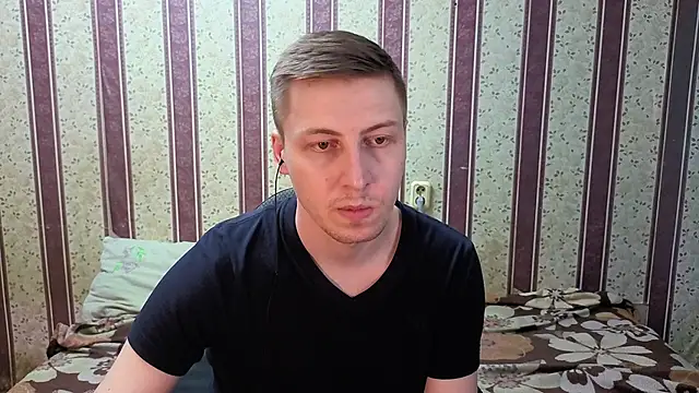 darienlarge 现场XXX聊天