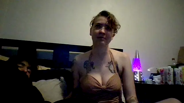 Baby_Kangarooのウェブカメラショー