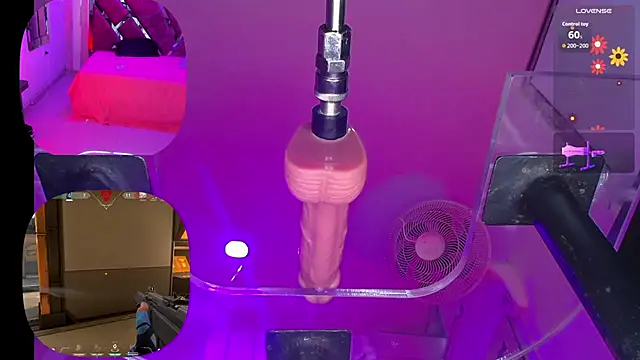 NinaCapelli: онлайн-секс-чат