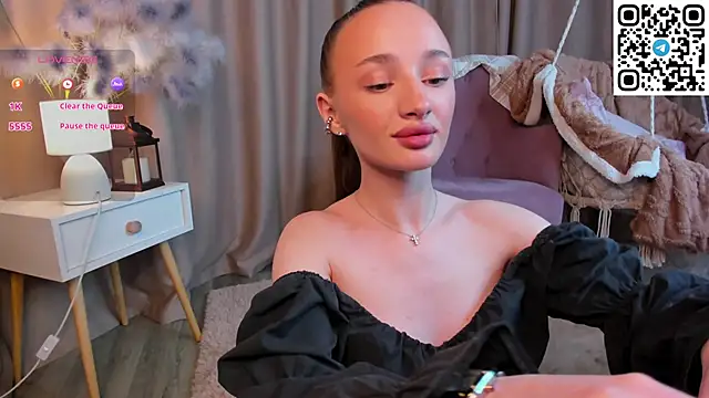 miiss__lulu – Live XXX-chat