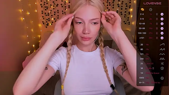 AnyaTaylor_ Live XXX-chat