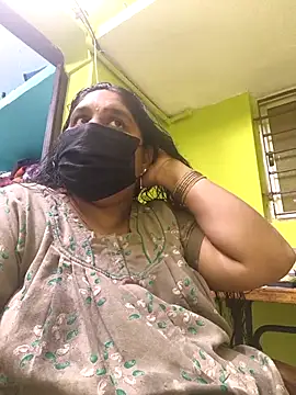 Villageanuty's Live XXX Chat