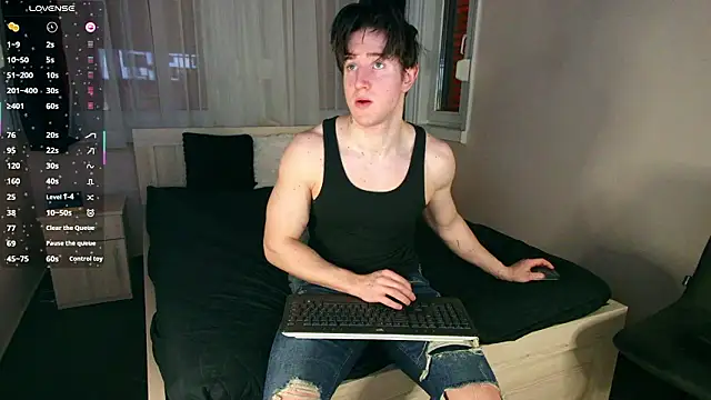 ChristianLevine_ Webcam Show