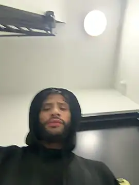 Mclean10 Chat XXX in diretta