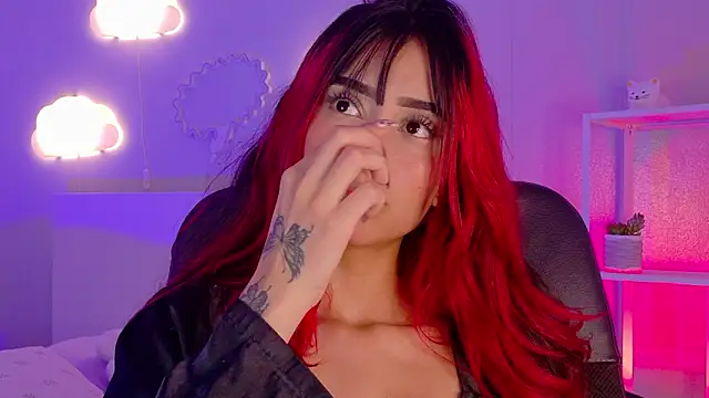 ParisFox_ – Naživo XXX chat